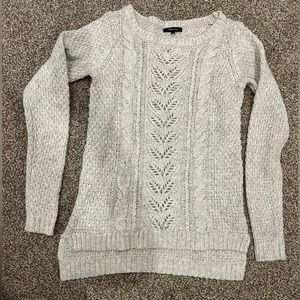 Rw&Co size xs sweater light grey